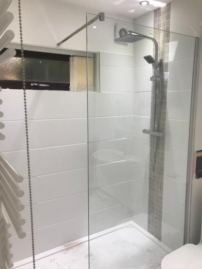 Hot Tub Hide Away Near Alton Towers Staffordshire Hotel Cheddleton Ngoại thất bức ảnh